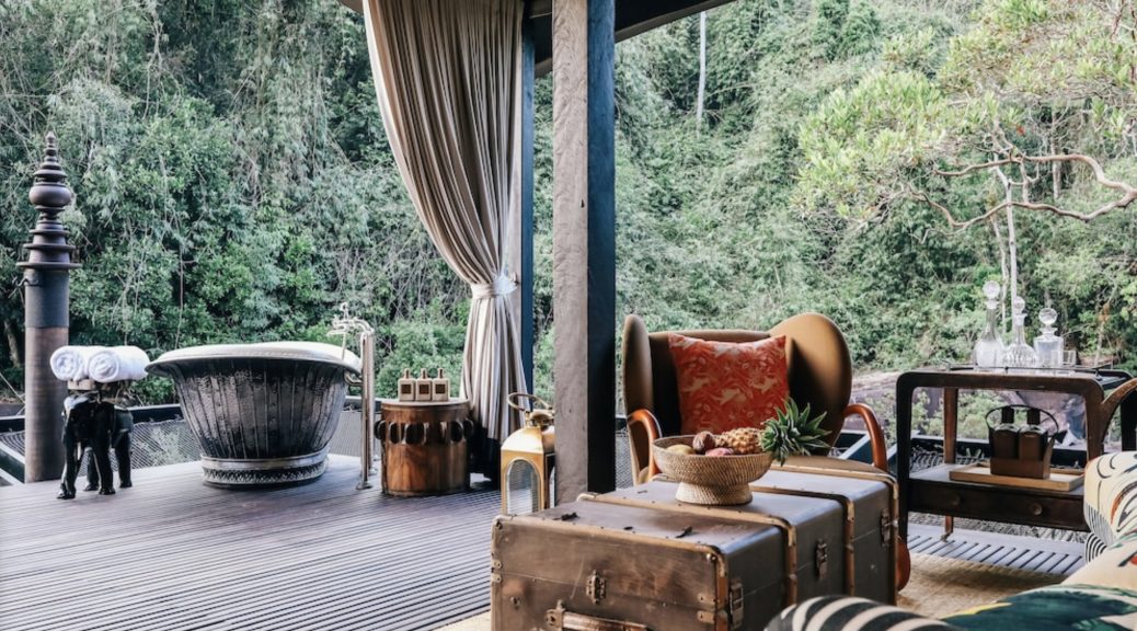 10 TOP LUXUSNÍCH „GLAMPING“ PO CELÉM SVĚTĚ