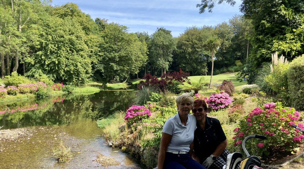 GOLF V ZAHRADĚ IRSKA