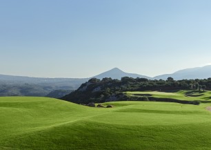 Costa Navarino Hills<span class='vzdalenost'>(9 km od hotelu)</span>