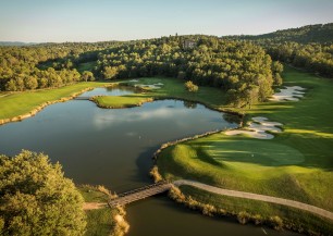 TERRE BLANCHE GOLF - LE CHATEAU<span class='vzdalenost'>(682 km od hotelu)</span>