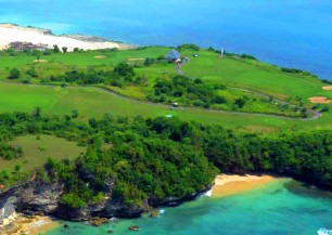 New Kuta Golf Bali<span class='vzdalenost'>(158 km od hotelu)</span>
