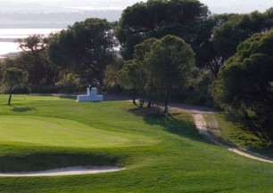 El Rompido Golf Club<span class='vzdalenost'>(89 km od hotelu)</span>