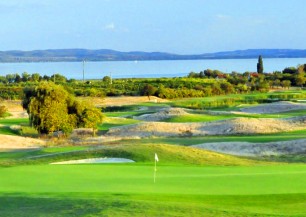 Royal Balaton Golf & Yacht Club<span class='vzdalenost'>(196 km od hotelu)</span>