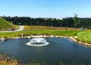 Panorama Golf Resort Kácov<span class='vzdalenost'>(164 km od hotelu)</span>