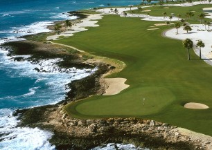 Corales Golf Course<span class='vzdalenost'>(194 km od hotelu)</span>