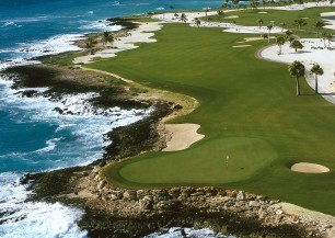 Corales Golf Course<span class='vzdalenost'>(16 km od hotelu)</span>