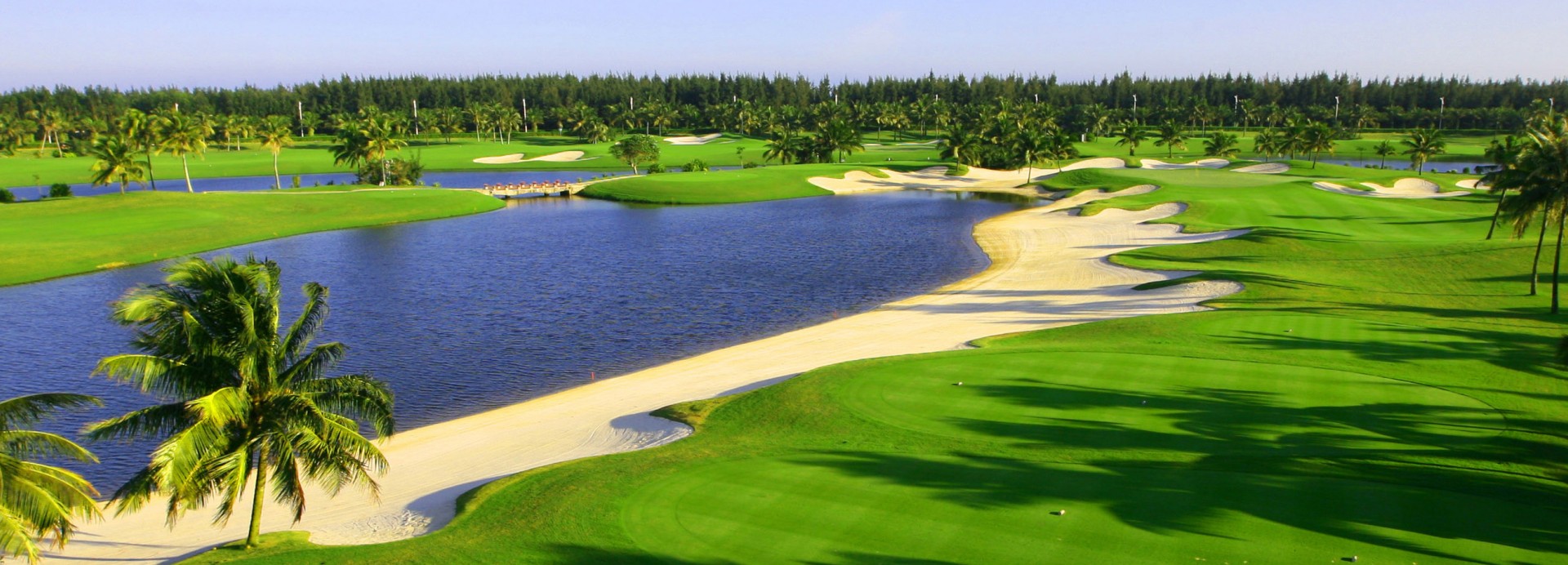 Yalong Bay Golf Club  | Golfové zájezdy, golfová dovolená, luxusní golf