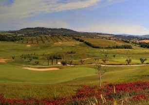 Terme di Saturnia Golf Club<span class='vzdalenost'>(113 km od hotelu)</span>