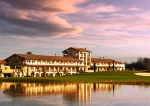 Chervo Golf Club San Vigilio<span class='vzdalenost'>(121 km od hotelu)</span>