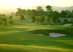 Saujana Golf & Country Club<span class='vzdalenost'>(425 km od hotelu)</span>