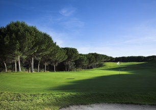 Is Arenas Golf & Country Club<span class='vzdalenost'>(120 km od hotelu)</span>