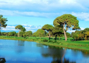 Cullinan Links Aspendos – Titanic Golf Club<span class='vzdalenost'>(3 km od hotelu)</span>