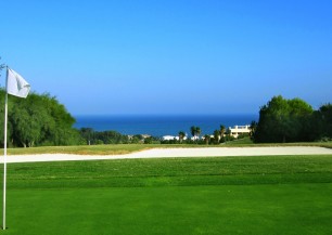 Doña Julia Golf Club<span class='vzdalenost'>(21 km od hotelu)</span>