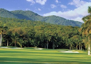 Half Moon Golf Course<span class='vzdalenost'>(23 km od hotelu)</span>