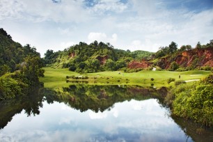 Red Mountain Golf Club<span class='vzdalenost'>(11 km od hotelu)</span>