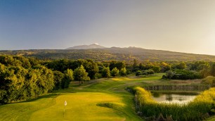  Picciolo Golf Club <span class='vzdalenost'>(21 km od hotelu)</span>