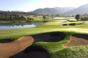Chiang Mai Highlands Golf Chiang Mai Highlands Golf<span class='vzdalenost'>(39 km od hotelu)</span>