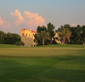 Al Hamra Golf Club | Golfové zájezdy, golfová dovolená, luxusní golf