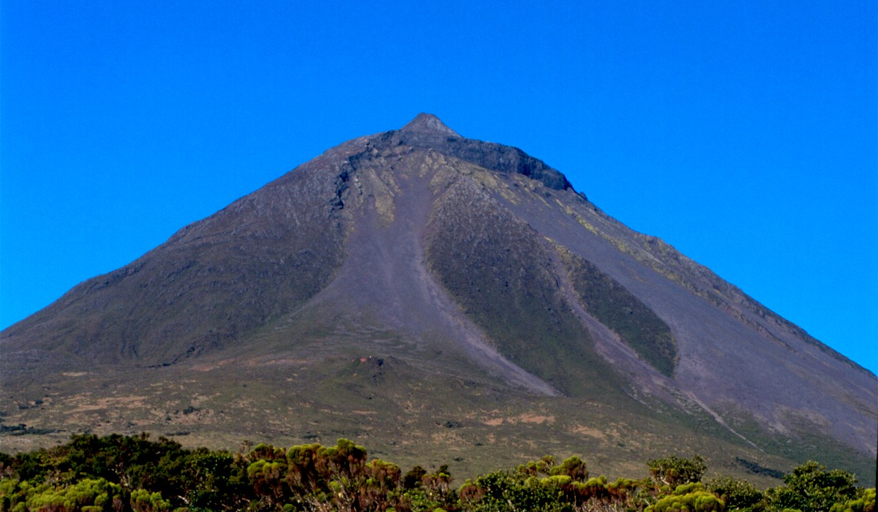 Azory - Pico - vulkán