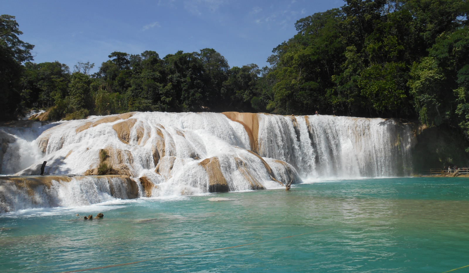 Mexiko - Palenque - vodopád Agua Azul