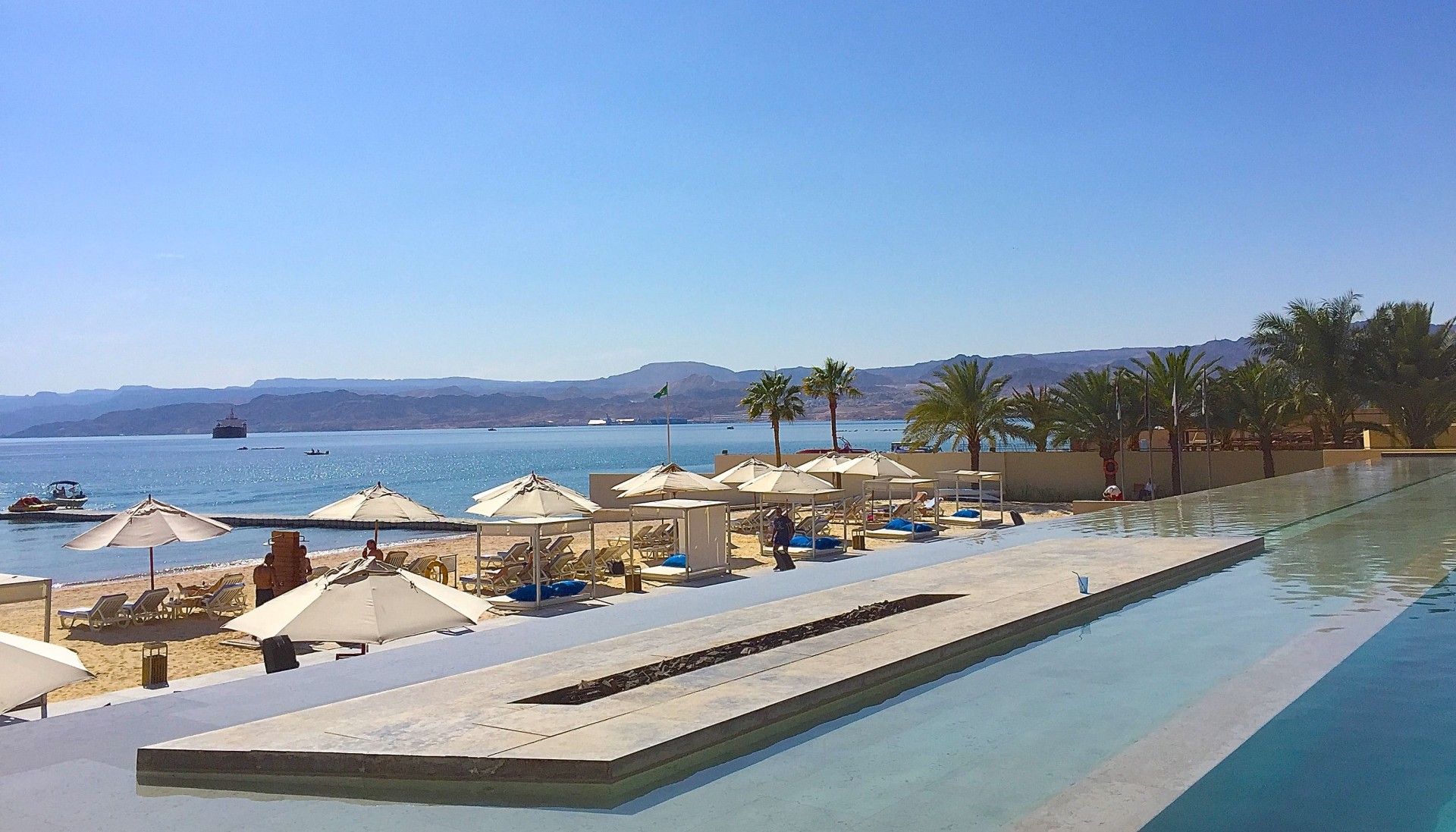 Jordansko - Aqaba - hotel Kempinski