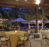 SHANDRANI BEACHCOMBER RESORT & SPA