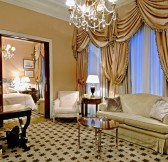 GRANDE BRETAGNE, A LUXURY COLLECTION HOTEL