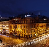 Radisson-Royal1