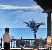 ROYAL PALM BEACHCOMBER LUXURY