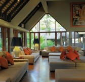ROYAL PALM BEACHCOMBER LUXURY