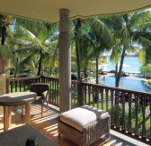 ROYAL PALM BEACHCOMBER LUXURY