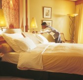 ROYAL PALM BEACHCOMBER LUXURY