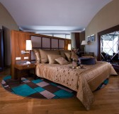 Honeymoon Deluxe Room