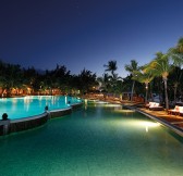 DINAROBIN BEACHCOMBER GOLF RESORT & SPA