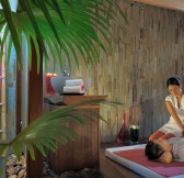 DINAROBIN BEACHCOMBER GOLF RESORT & SPA