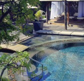 ROYAL PALM BEACHCOMBER LUXURY