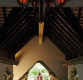 ROYAL PALM BEACHCOMBER LUXURY