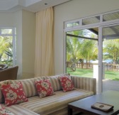 SHANDRANI BEACHCOMBER RESORT & SPA