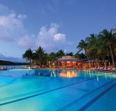 SHANDRANI BEACHCOMBER RESORT & SPA