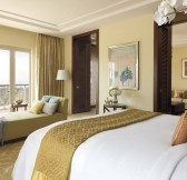 THE RITZ CARLTON DUBAI