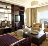 THE RITZ CARLTON DUBAI