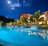 Kempinski Seychelles_OlympicLengthSwimmingPoolAtFullmoon