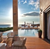 The_Romanos_Luxury_Collection_Resort,_Costa_Navarino1