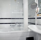 REMISENS PREMIUM HOTEL AMBASADOR