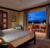 SANDALS REGENCY LA TOC