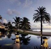 SHANTI MAURICE RESORT & SPA