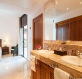 ANFI TAURO GOLF & COUNTRY RESORT