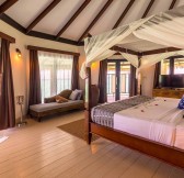 KIHAA MALDIVES ISLAND RESORT