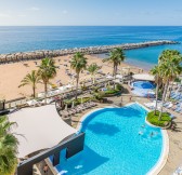 MADEIRA - Savoy Calheta Beach-view of the pool and beach (5)