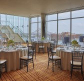 FOUR SEASONS HOTEL ST.LOUIS